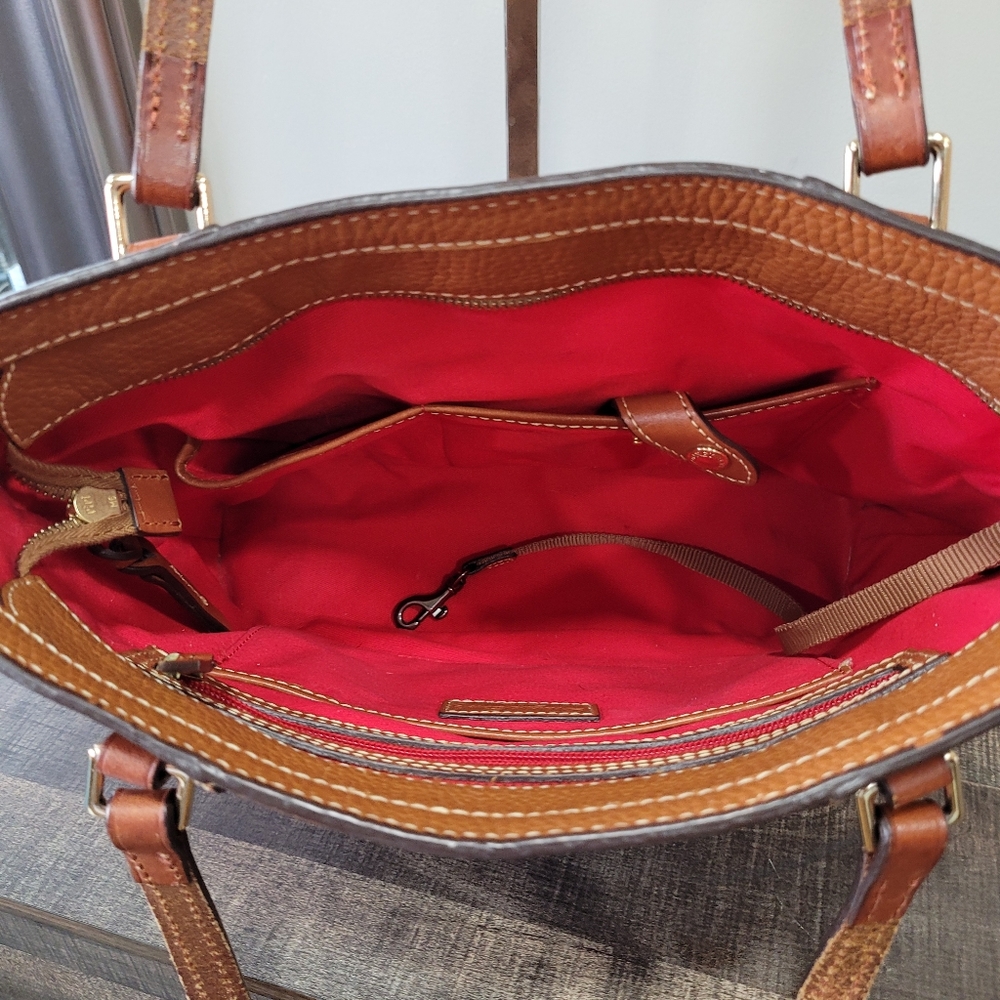 Dooney and Bourke shoulder tote bag - Picture 12 of 12